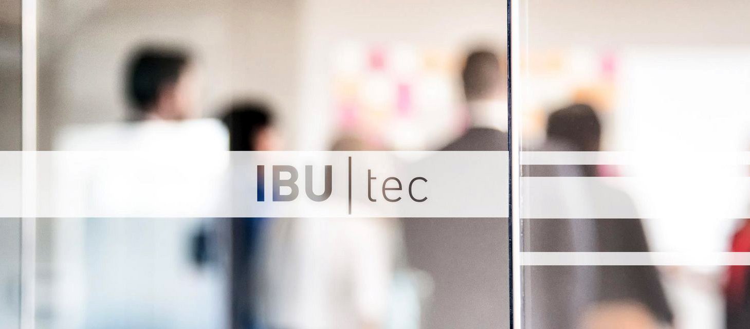 Photo de couverture de la direction du groupe IBU-tec, du conseil d'administration et du conseil de surveillance