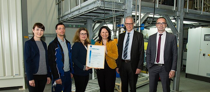 Certificat de protection de l'environnement de Thuringe attribué à IBU-tec par le ministre de l'environnement