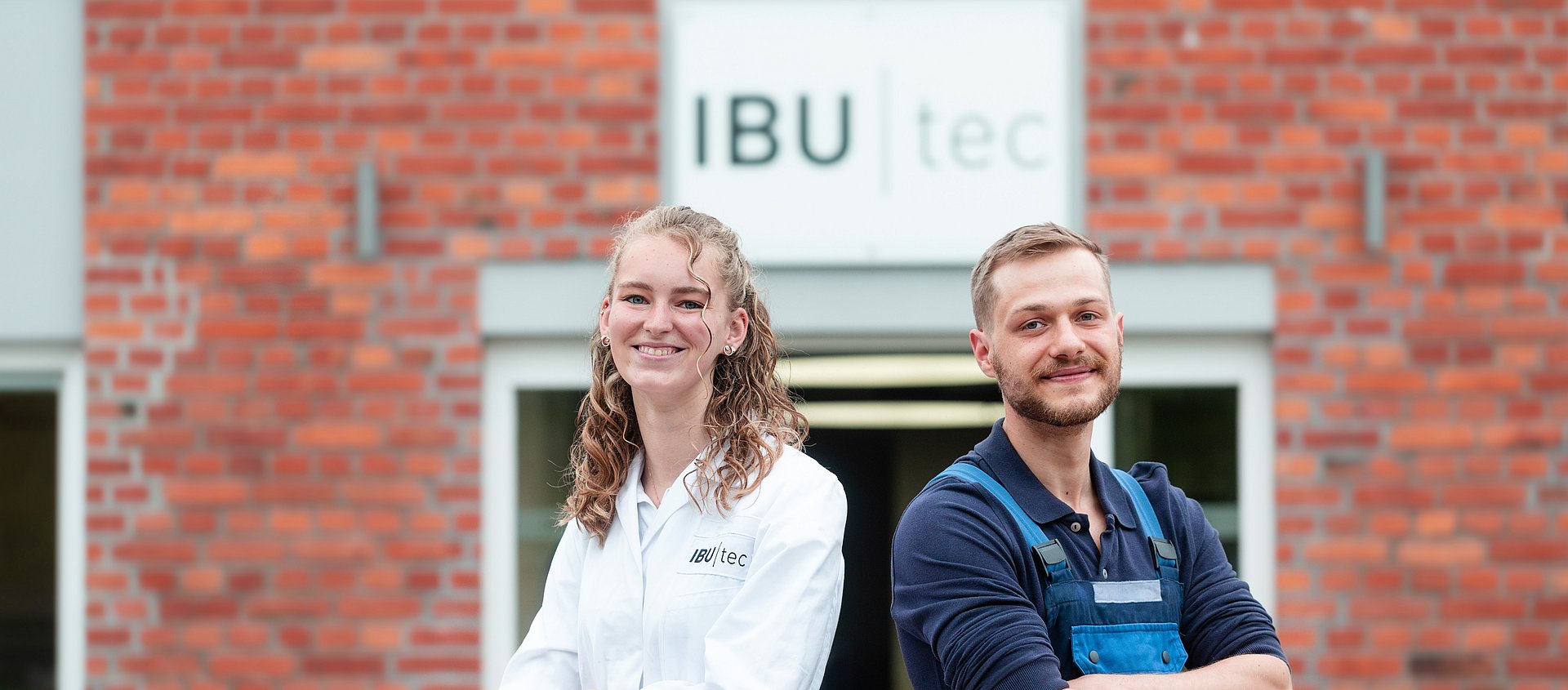 Groupe de formation IBU-tec Photo de couverture avec des stagiaires à Weimar